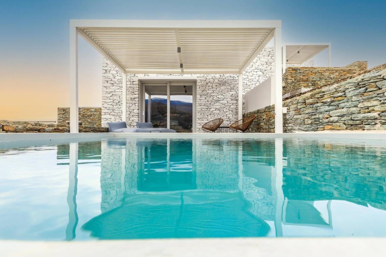 Iliades Luxury Boutique Suites Batsíon Exterior foto