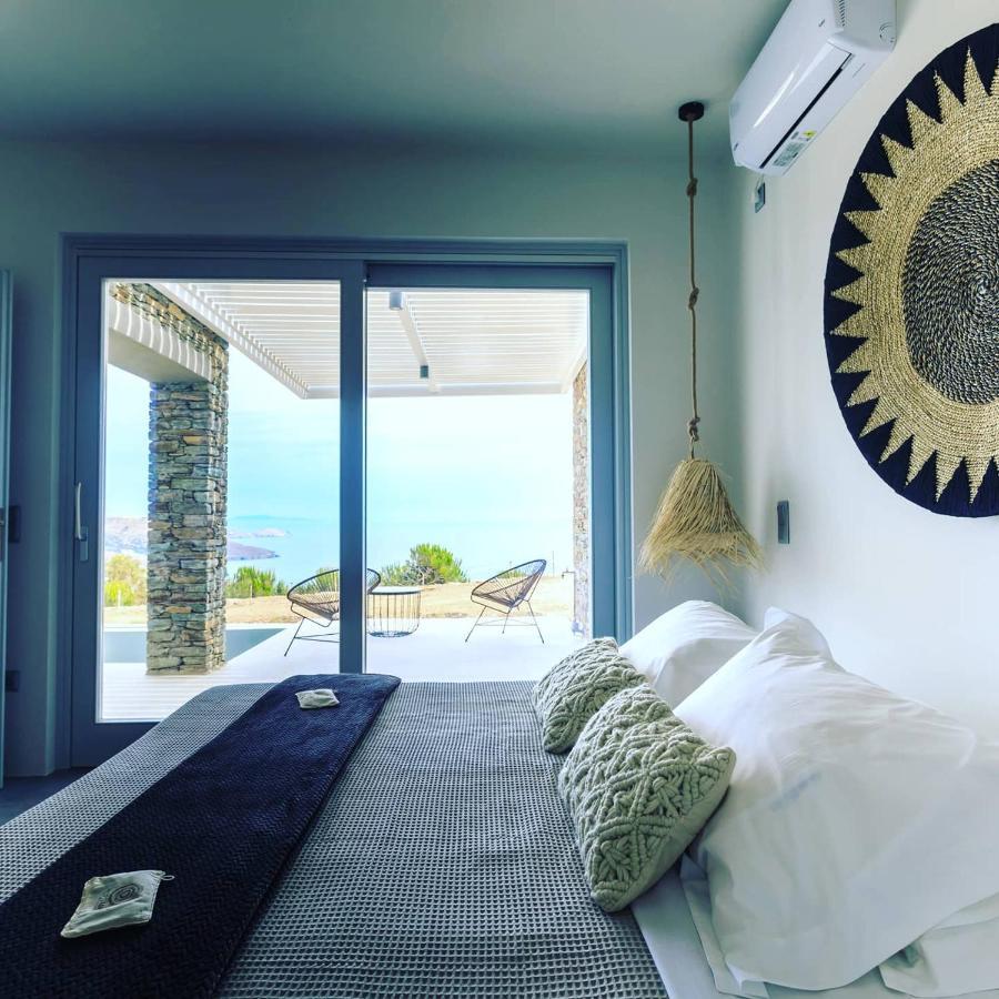 Iliades Luxury Boutique Suites Batsíon Exterior foto