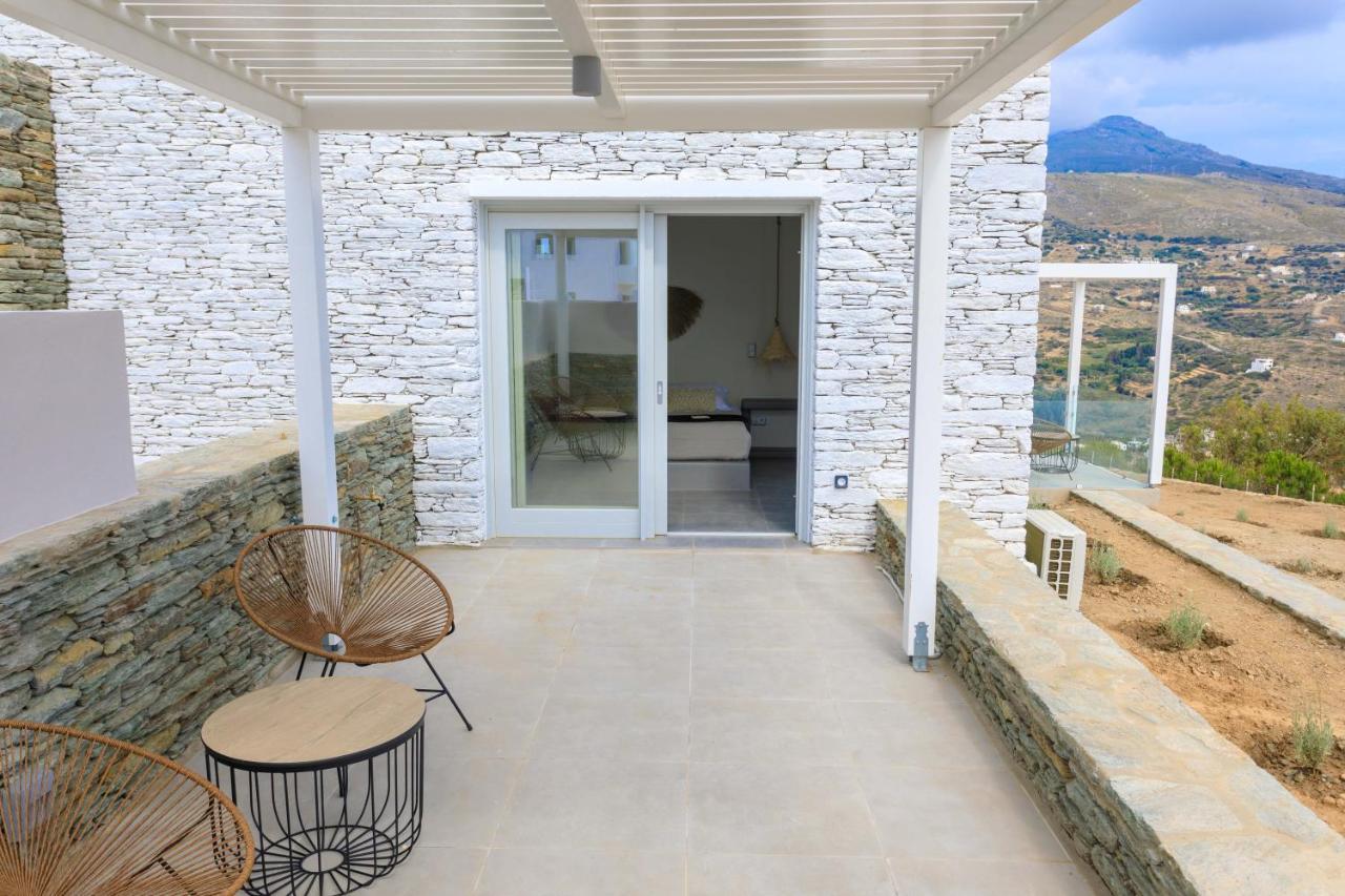 Iliades Luxury Boutique Suites Batsíon Exterior foto